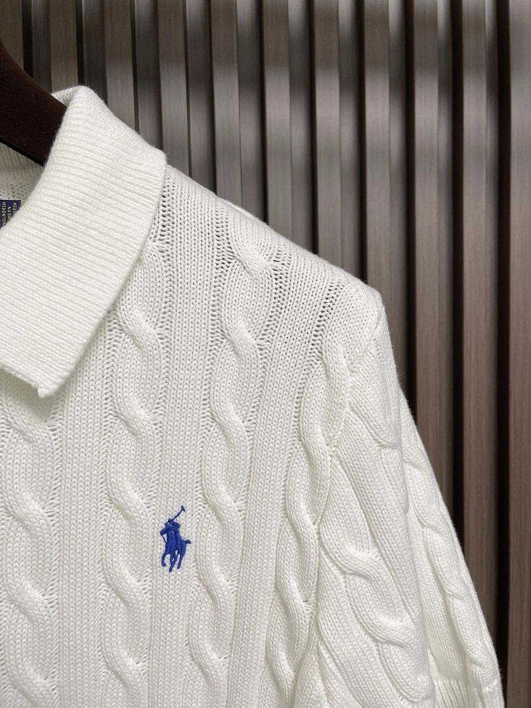 wg.luxury- R18ph POLO item:E-F026E1037